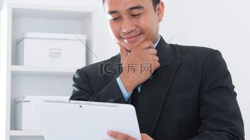 义乌跨境电商批发货源定制流程解析：揭秘高效采购之道**